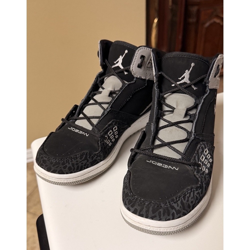 Nike Jordan 1 Flight 4‎ 4.5Y Black Grey Elephant Print Sneakers 374452-065